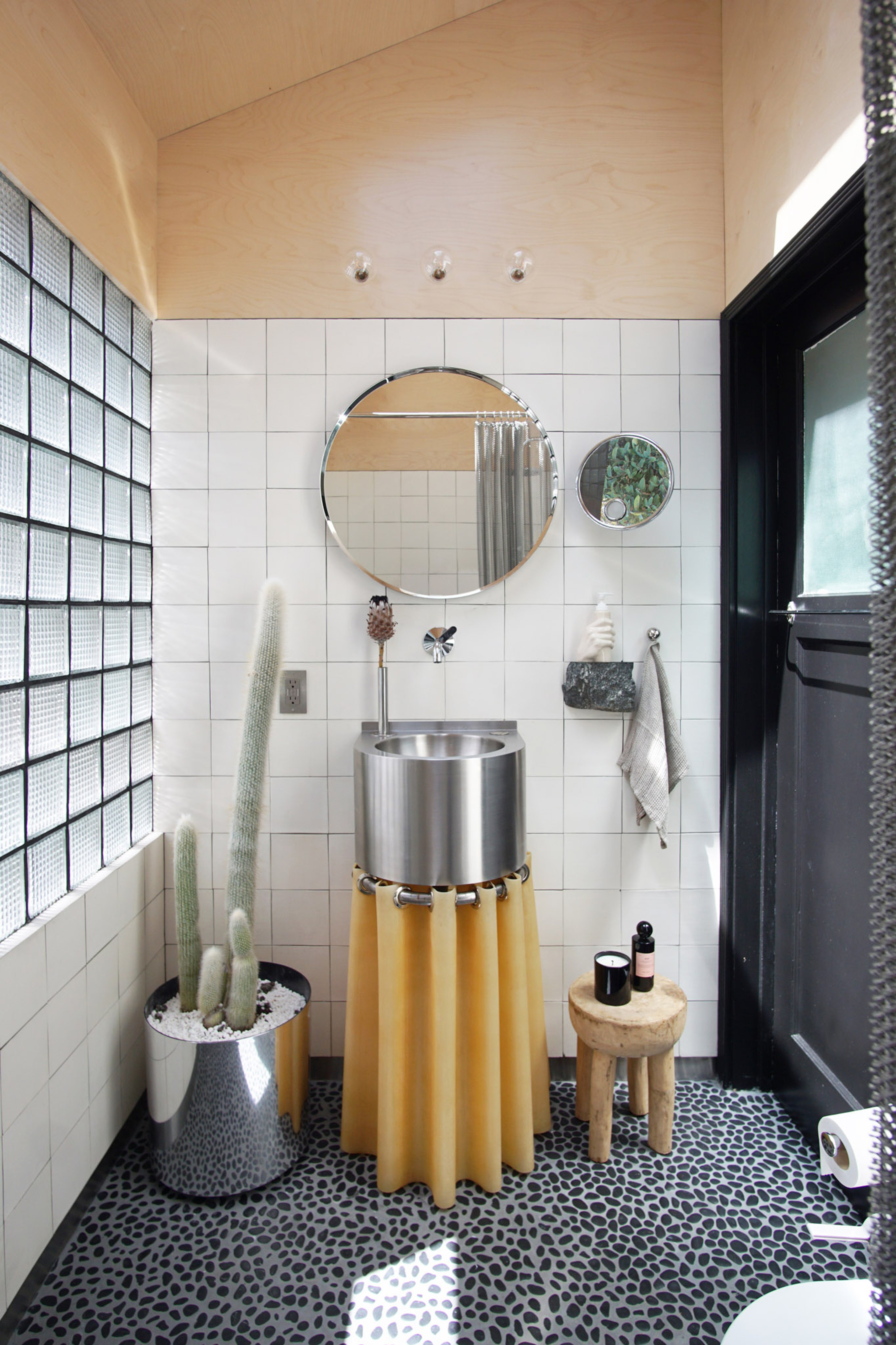 Silver Lake Bungalow